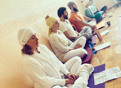 Джапа с шабдом Аджэ Алэ - Kundalini Yoga