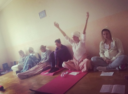 Садхана в честь Дня рождения Гуру Рам Даса - Kundalini Yoga