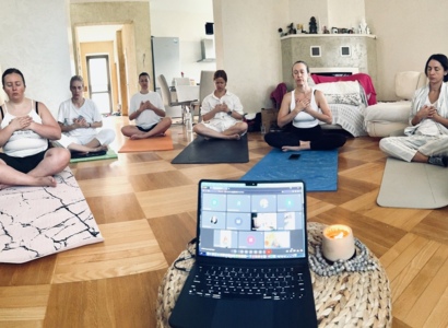 Йога девичник - Kundalini Yoga